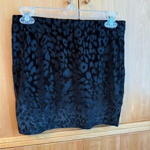 Mudd black stretchy velvet skirt NWOT
